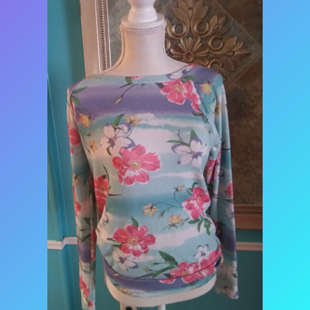 Floral sweatshirt